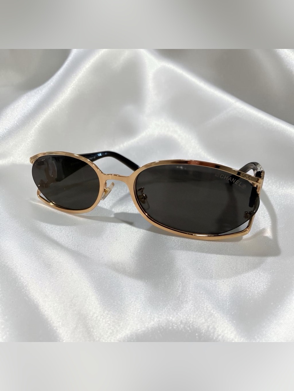 Gold and Black Oval Sunglasses - Picture 3 of 5